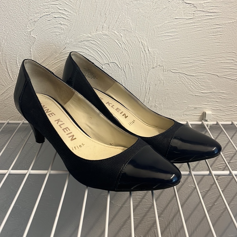 Anne Kleins heels, navy blue size 8.